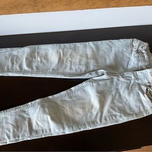 On s’en fou des garçons light wash kids jeans